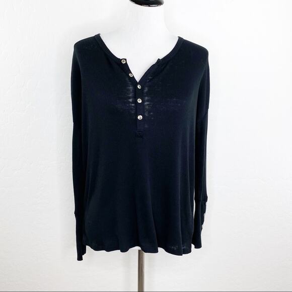 Chaser Long Sleeve Scoop Neck Henley with Button Cuffs Black Medium M NWT NEW - Picture 2 of 8